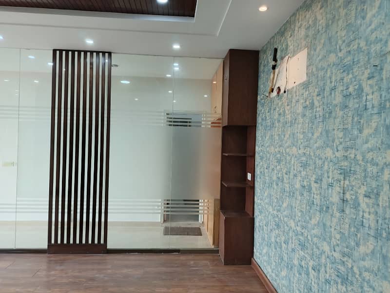 4 Marla 2nd Floor Office With Elevator For Rent In DHA Phase 6 Main Boulevard, Lahore. 9