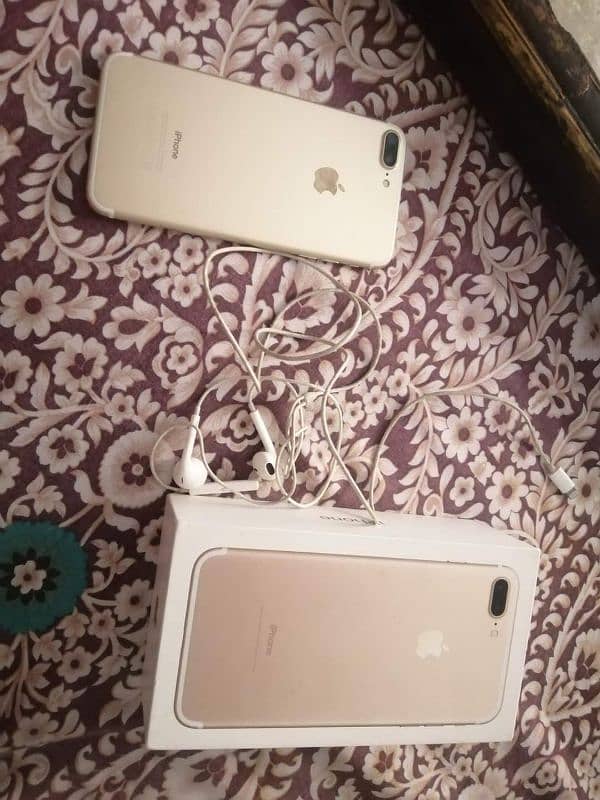 i phone 7 plus pta approved official 32 gb box charger sath 1