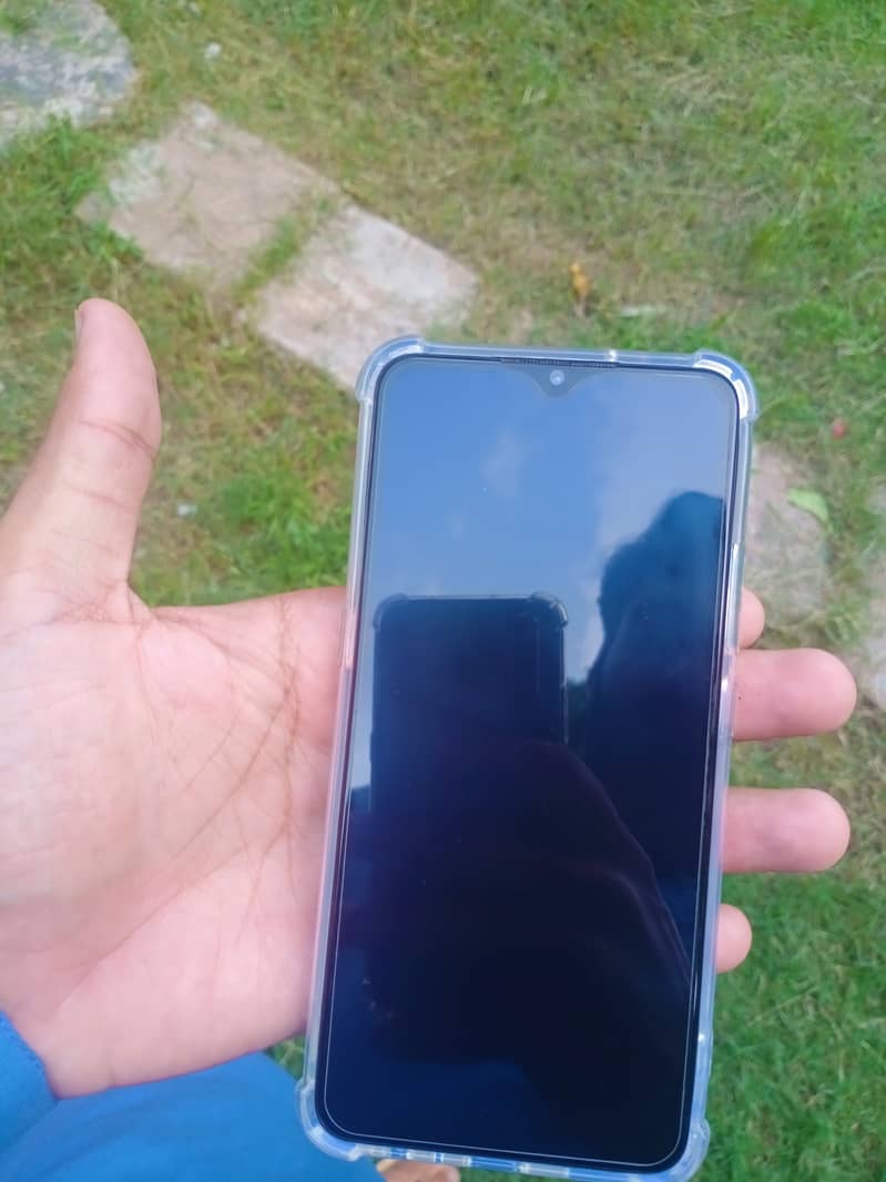 Vivo S1 original, 4,128 ,pta approved, 9/10 condition. 0