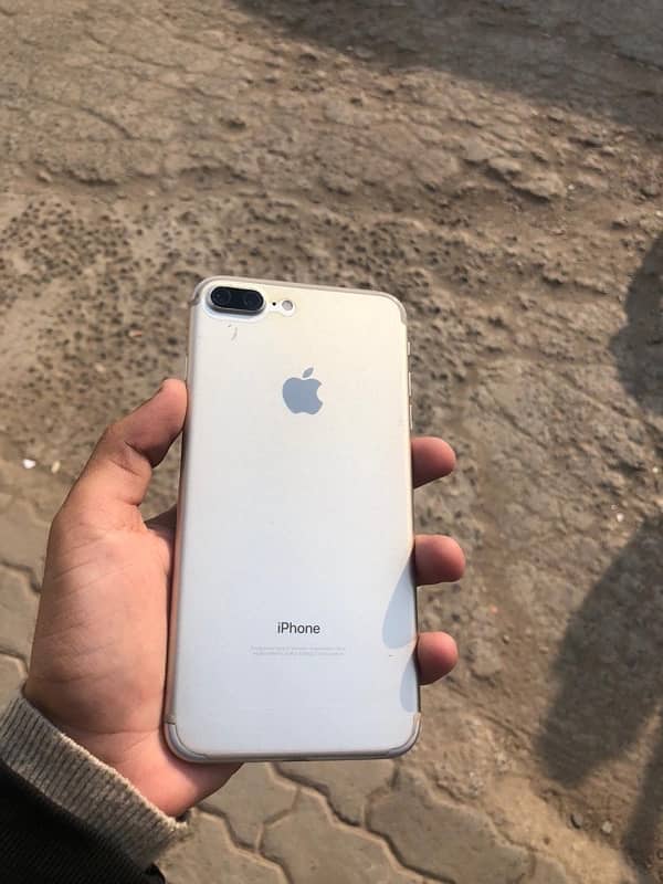 i phone 7 plus 0