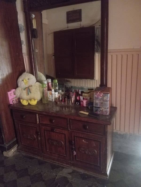 Dressing Table For Sale 1