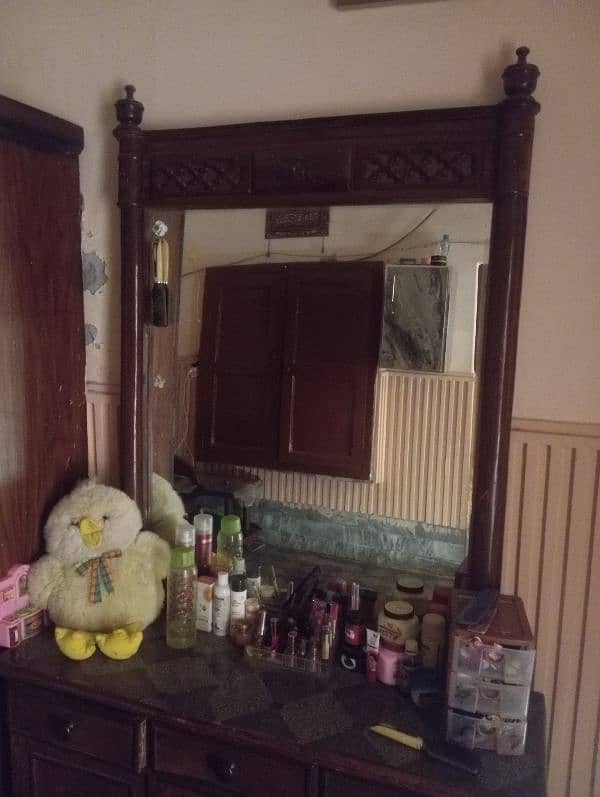 Dressing Table For Sale 3