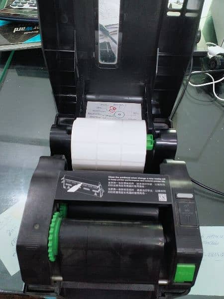 TSC T-200 BARCODE / LABEL PRINTER 1