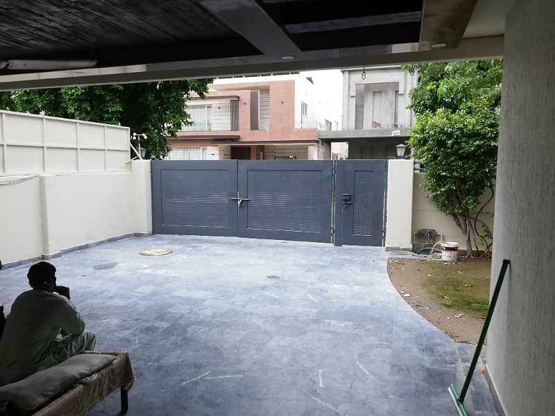 1 Kanal Beautifully Designed House With 100% Original Pics Available For Rent In DHA Lahore 2