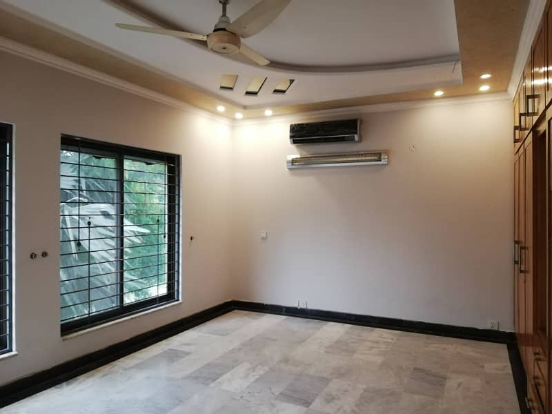 1 Kanal Beautifully Designed House With 100% Original Pics Available For Rent In DHA Lahore 12