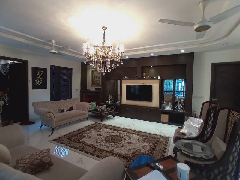 DHA Lahore 2 Kanal Faisal Rasool Design House Fully Furnished And Full Basement With Swimming Pool With 100% Original Pics Available For Sale 11