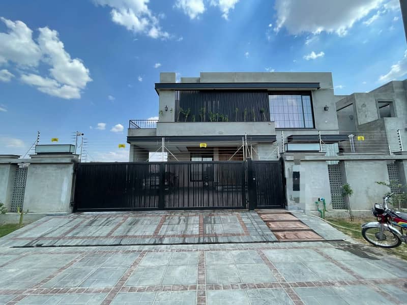 DHA Lahore 2 Kanal Brand New Mazher Munir Design House Fully Furnished And Full Basement With 100% Original Pics Available For Sale 1