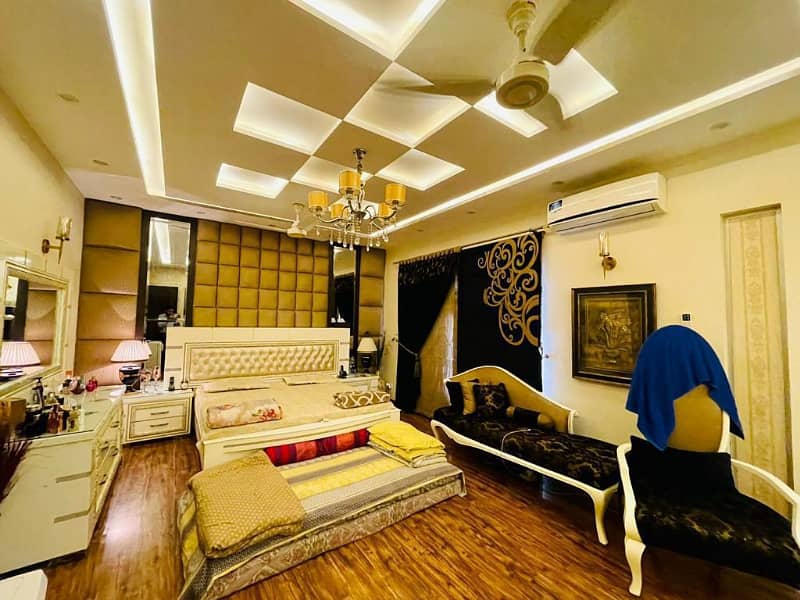 DHA Lahore 1 Kanal Brand New Mazher Munir Design House Full Furnished With 100% Original Pics Available For Sale 16