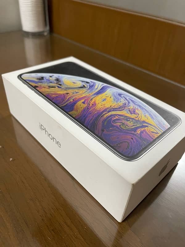 iphone xs max 256gb pta approved 1