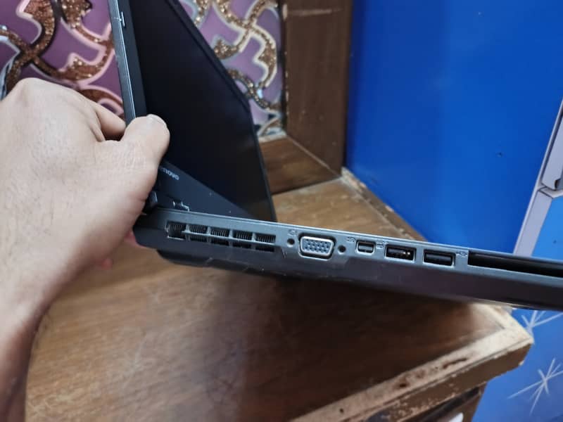 Lenovo L440 laptop 4