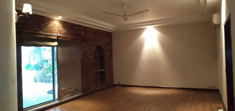 1 Kanal Super Out House Prime Hot For Sale dha Phase5 1