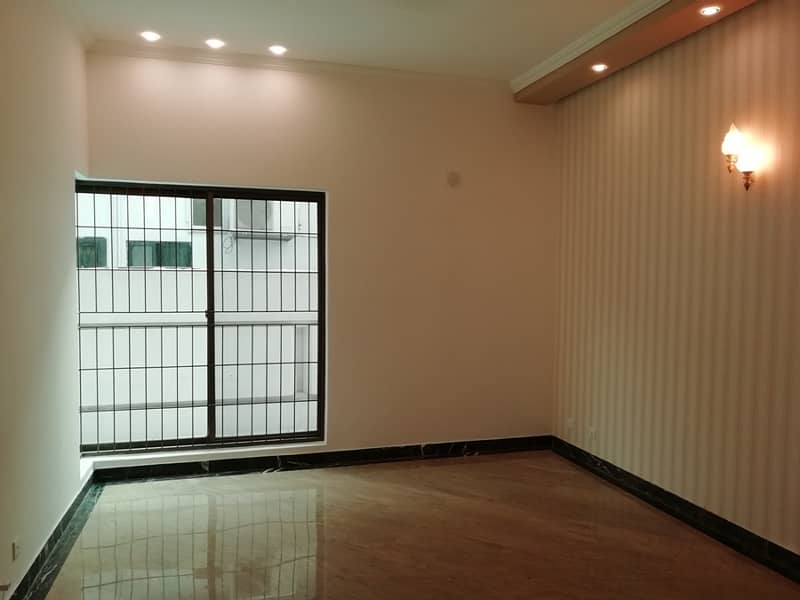 1 Kanal Super Out House Prime Hot For Sale dha Phase1 2