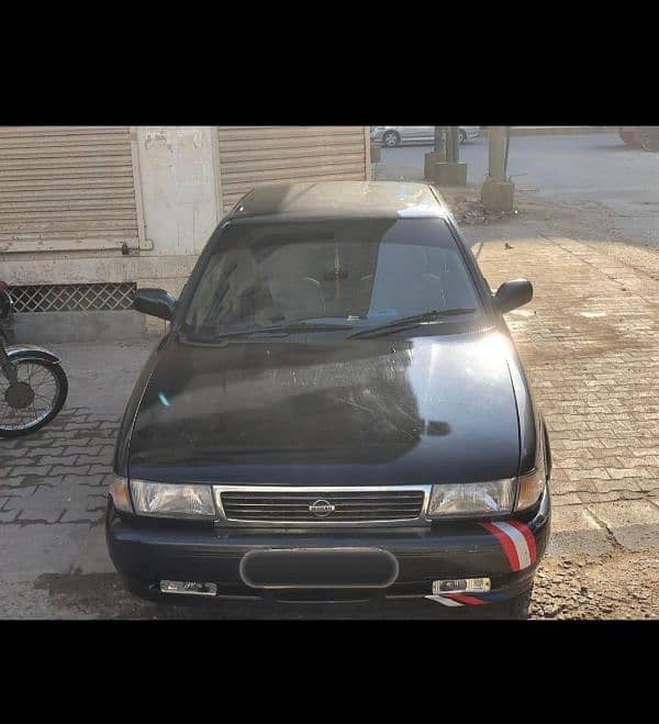 Nissan Sunny 1992 kindly contact on whatsapp 6