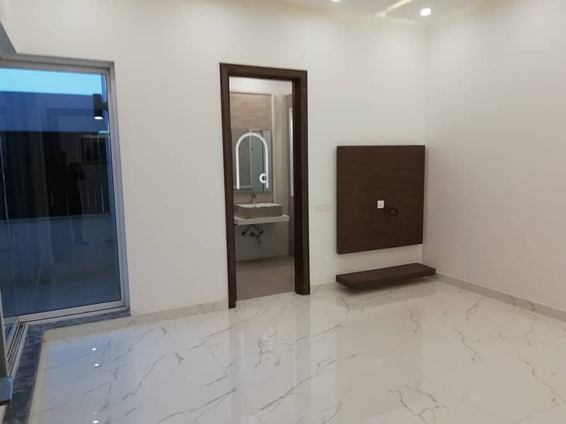 1 Kanal Modern out Design House Prime Hot For Sale Sui Gas Phase1 16