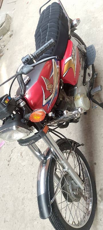 lunch condition 125 Honda for sale 175000 1