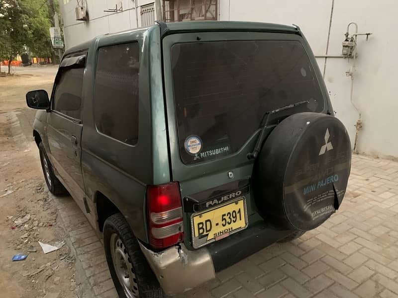 Mitsubishi Pajero Mini 1998 3