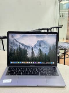 MacBook Pro / 13-inch 2019 / 16GB RAM 1TB SSD