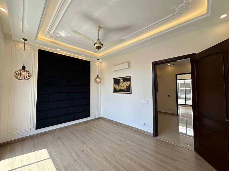 5 Marla Ultra Modern Super Luxurious Bungalow for Sale in DHA Defence 15