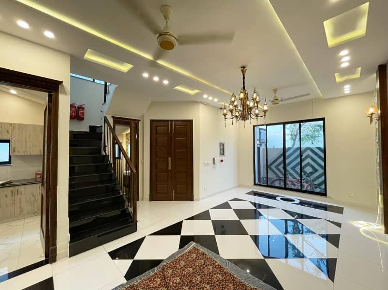 5 Marla Ultra Modern Super Luxurious Bungalow for Sale in DHA Defence 2