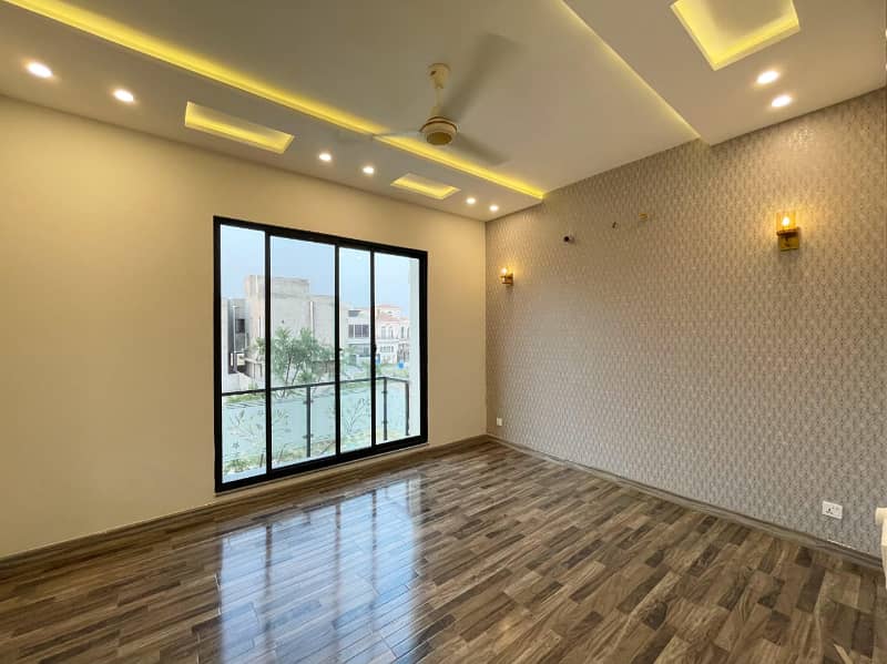 5 Marla Ultra Modern Super Luxurious Bungalow for Sale in DHA Defence 15