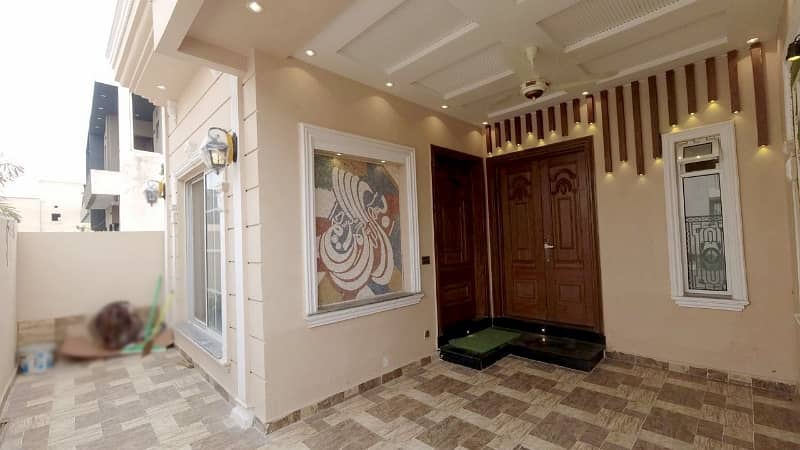 Prime Location In Green City - Block C House For Sale Sized 5 Marla 6