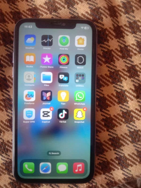 I phone 11 non PTA full box battery charge 128Gb 1