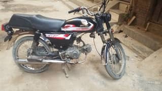 HONDA CD70