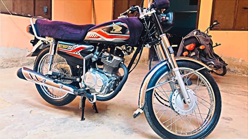 HONDA 125 BLACK 2K24 registered 4