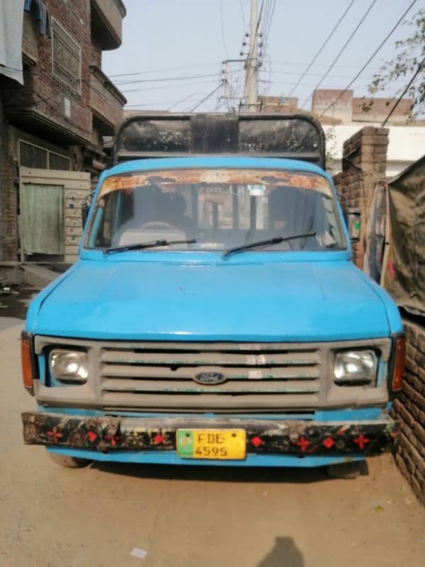 Foard Loader Van For sale perfect Vehicle 11