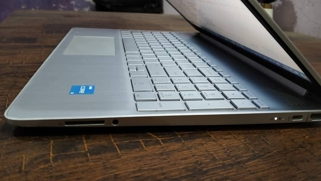 HP  Core i3 /11th Gen /4GB 256SSD Laptop  For sale 5