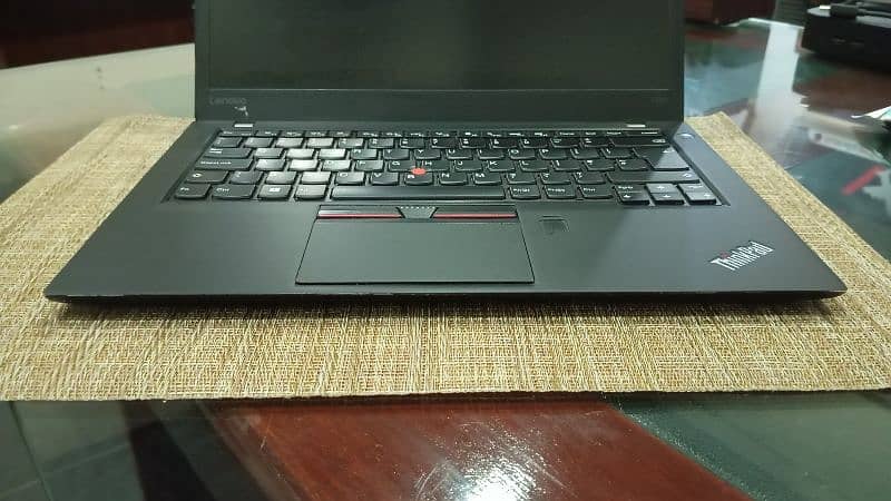 6th generation laptop Thinkpad t460 i5 8gb 128gb SSD 5