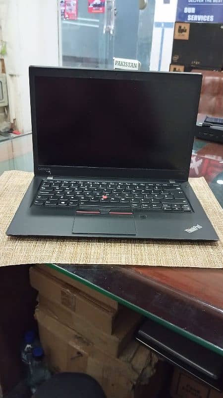 6th generation laptop Thinkpad t460 i5 8gb 128gb SSD 6