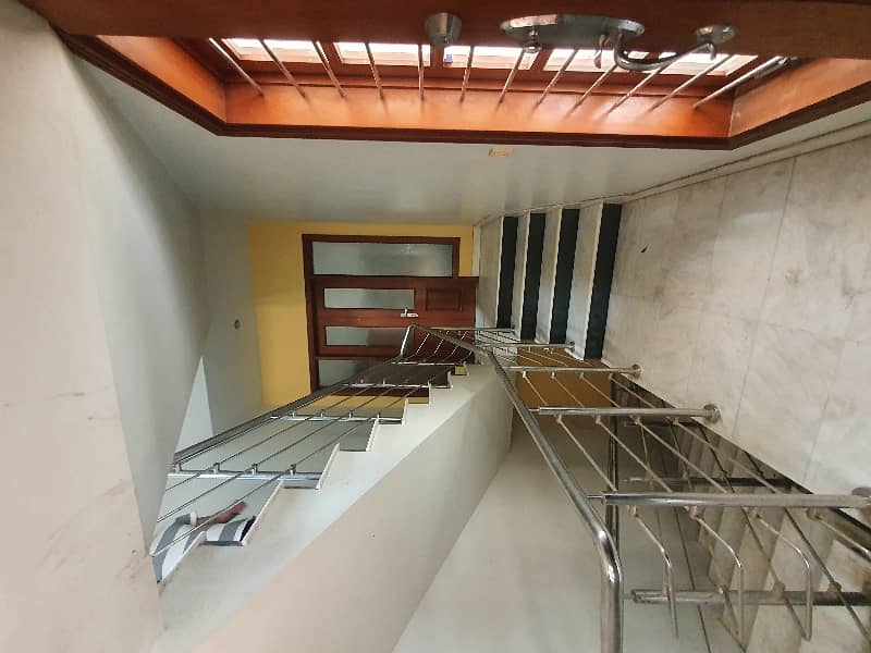 Semi Furnished 2 Bedrooms 500 Yards Portion In Phase 5 Near Dubai Embassy 9