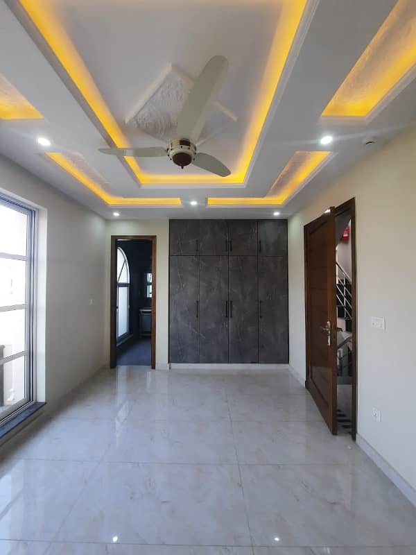 Phase 9 Town D block Luxury House For Sale 17