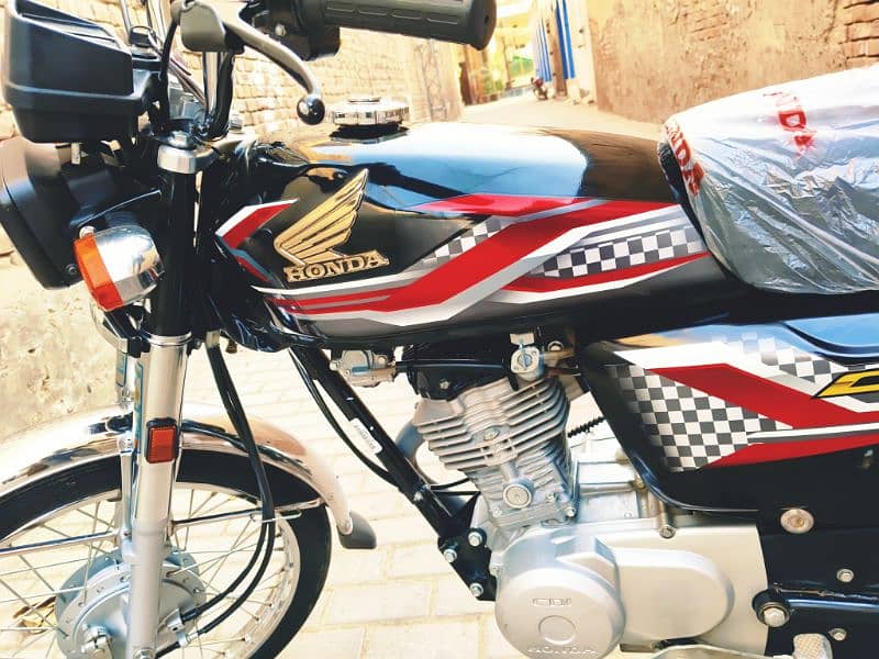 Honda CG125 2024 All Punjab Number 3