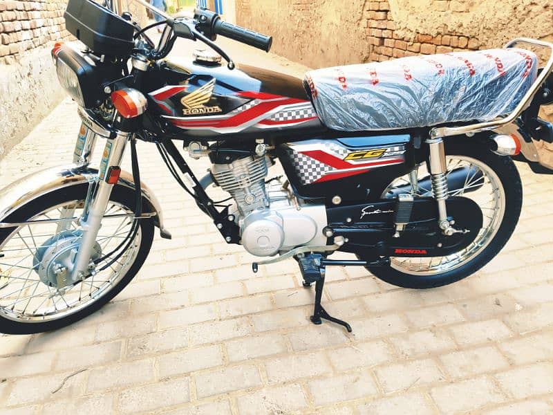 Honda CG125 2024 All Punjab Number 4