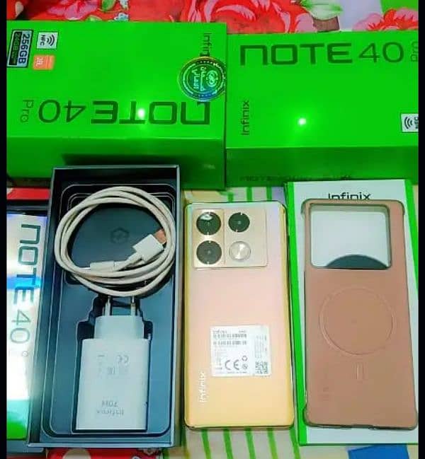 Infinix note 40 pro 12+12/256gb only 1 mont used 10hy10 exchange posib 4