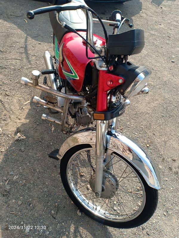 Honda CD 70 for sale 9