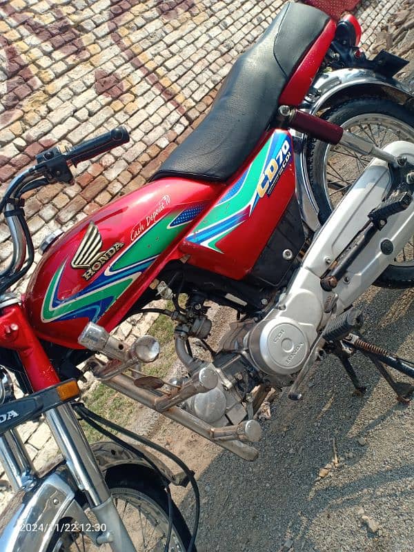 Honda CD 70 for sale 12