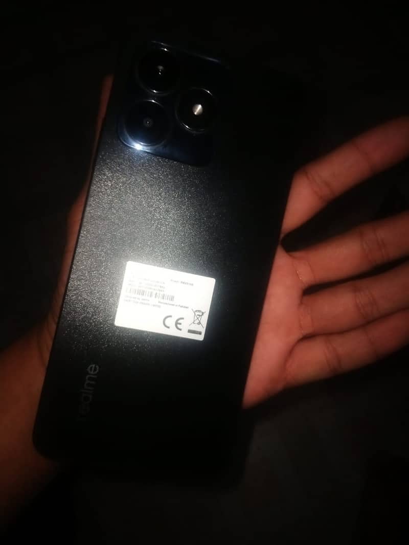 Realme C53 in Good Condition 4