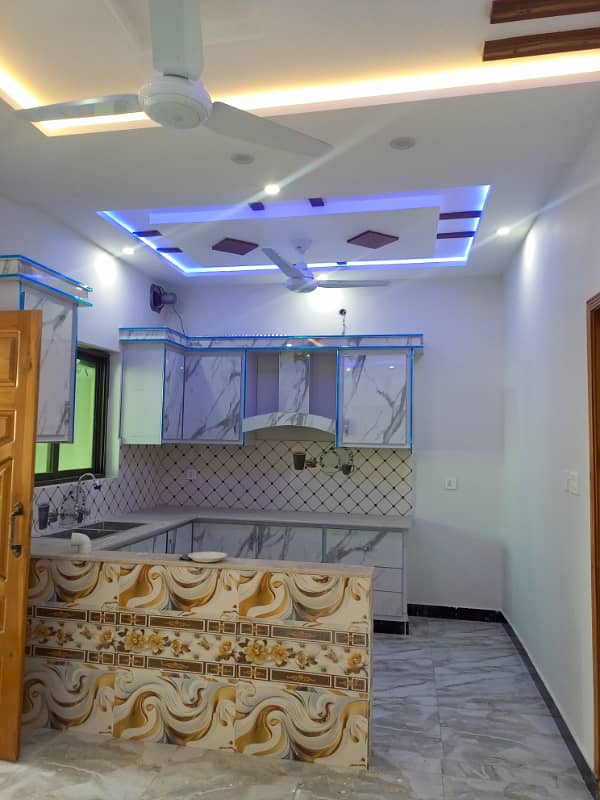 Upper portion and first floor is available for rent all facilities are included in rent such as electricity. 10