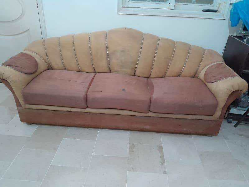 5 seater sofa 0