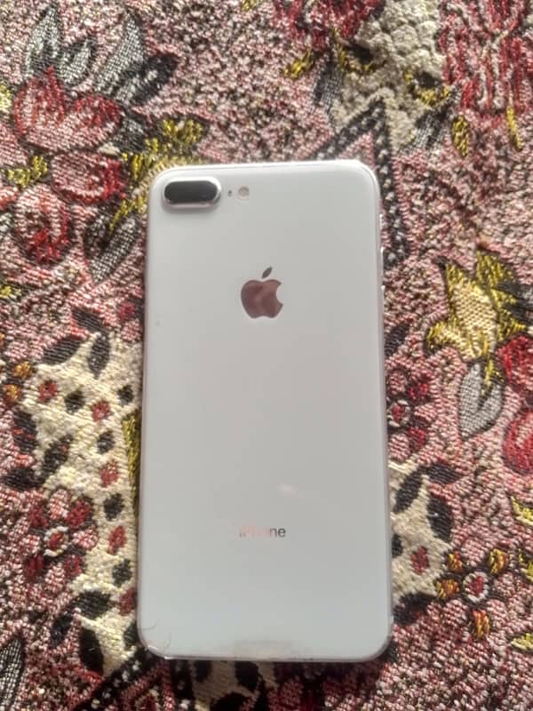 iPhone 8 plus 4