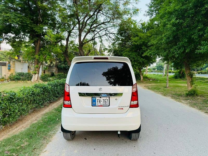 Suzuki Wagon R 2015 1