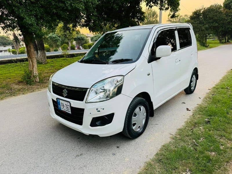 Suzuki Wagon R 2015 3