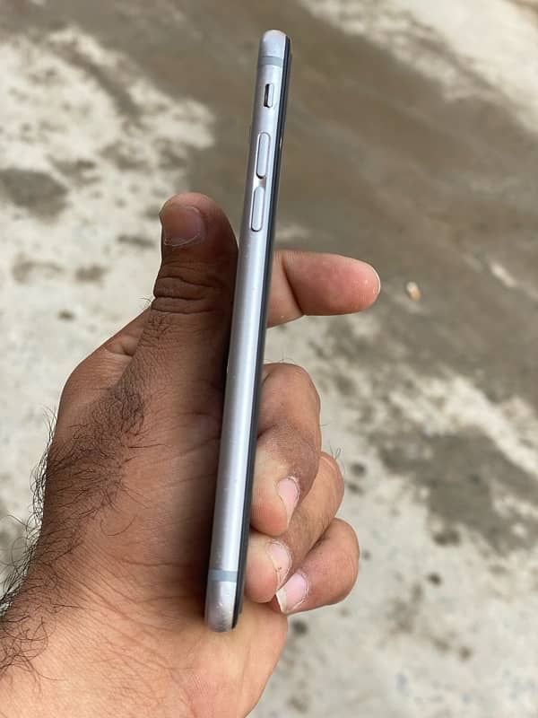 iPhone 6 pta finger print ok 16 gbAll  ok phone contact  03017123066 3