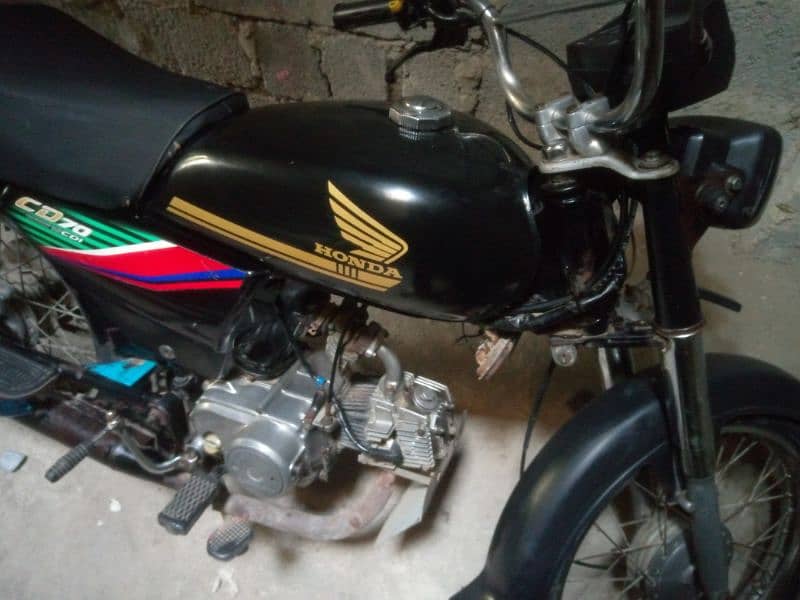 Honda cd 70 bilkol saf gadi  Hyderabad number 1