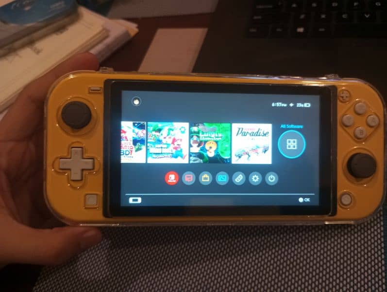 Nintendo Switch Lite 128GB jailbroken 2