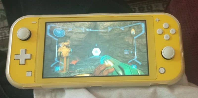 Nintendo Switch Lite 128GB jailbroken 5