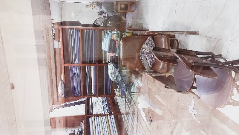 300 Square Feet Shop For Sale On Tariq Road 1